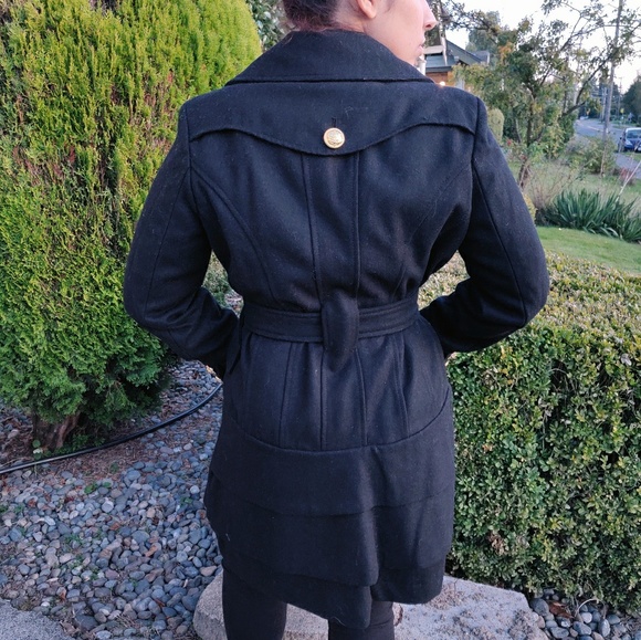 Black Gold Button Coat - Attention - Size Medium - Picture 2 of 4